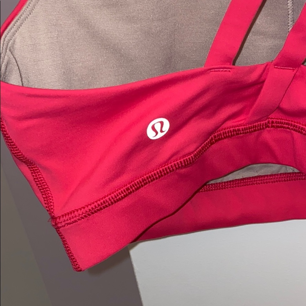 Sports Bra - Picture 4 of 5